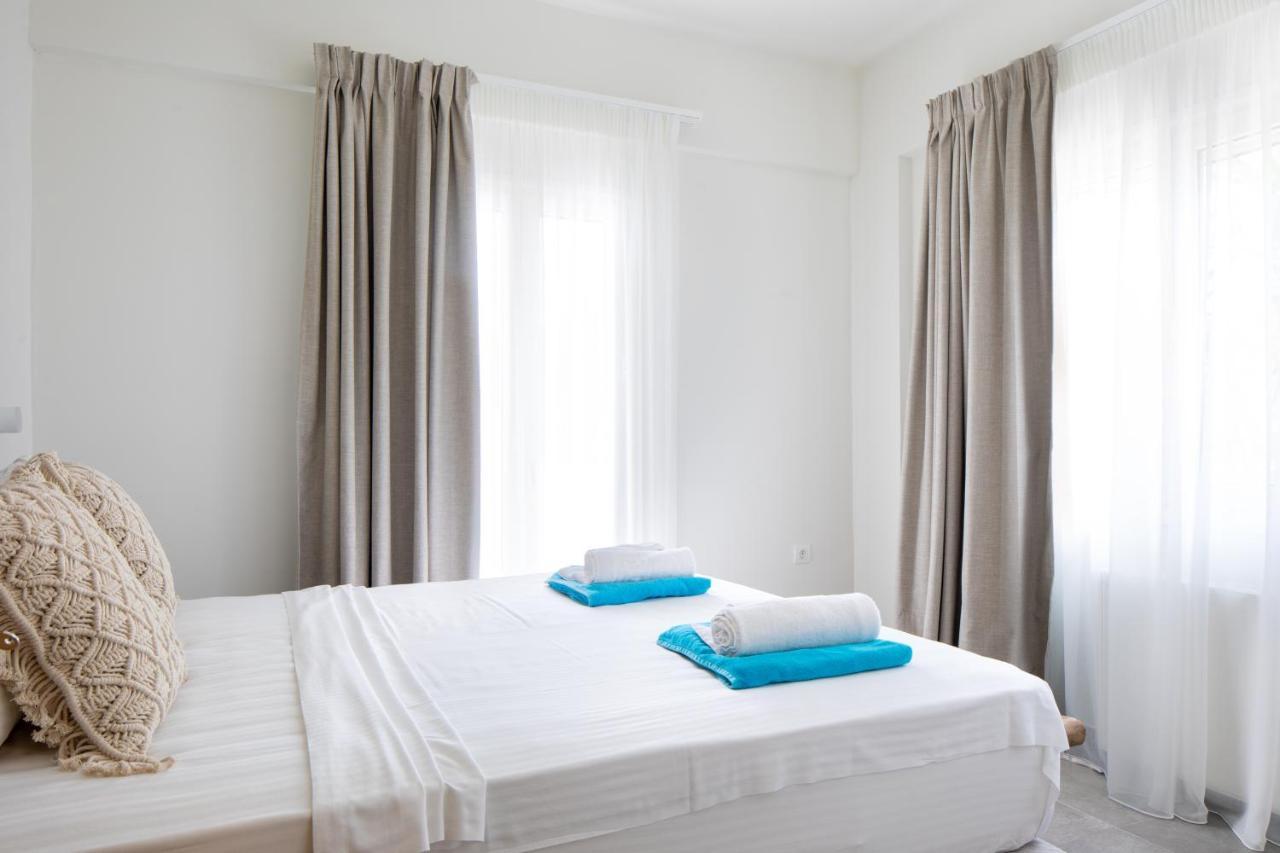 קאטו דרטסו S U E N O - Studios And Apartments, With Shared Pool מראה חיצוני תמונה
